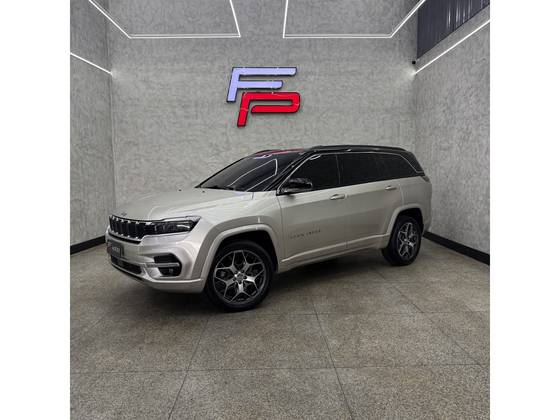 JEEP COMMANDER 2.0 TD380 TURBO DIESEL OVERLAND AT9 JEEP COMMANDER 2.0 TD380 TURBO DIESEL OVERLAND AT9